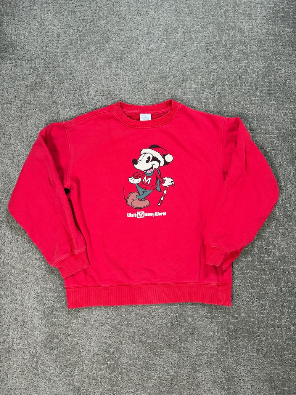 Disney World Mickey Mouse Red Christmas Holiday Crewneck Sweatshirt Size Medium